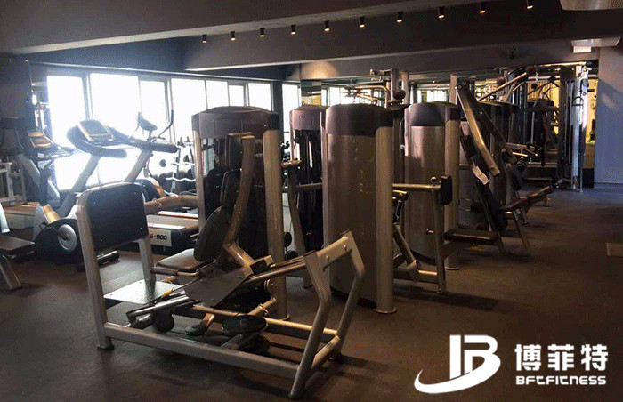 蜜桃精品无码健身器材案例 香港客户的健身房图片